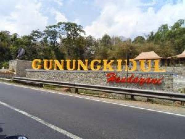 gunungkidulkab.go.id