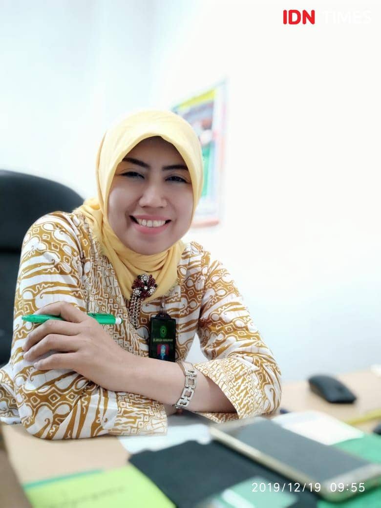 Panitera Muda Hukum Pengadilan Agama Kelas I A Kota Semarang Tazkiyaturrobihah