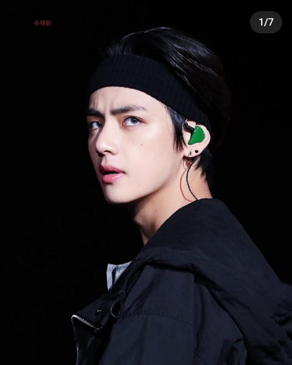 instagram.com/7bts.update