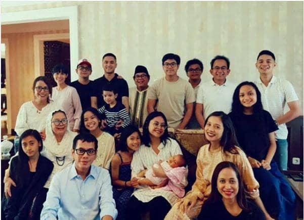 instagram.com/jonnalovhy_/