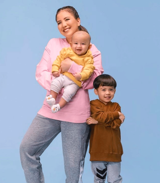 instagram.com/tya_ariestya