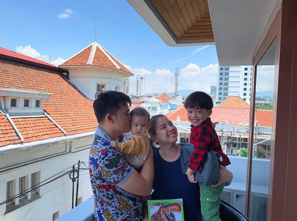 instagram.com/tya_ariestya