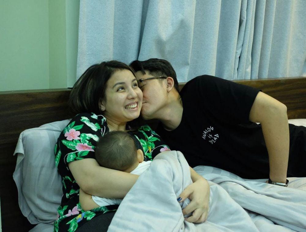 instagram.com/tya_ariestya