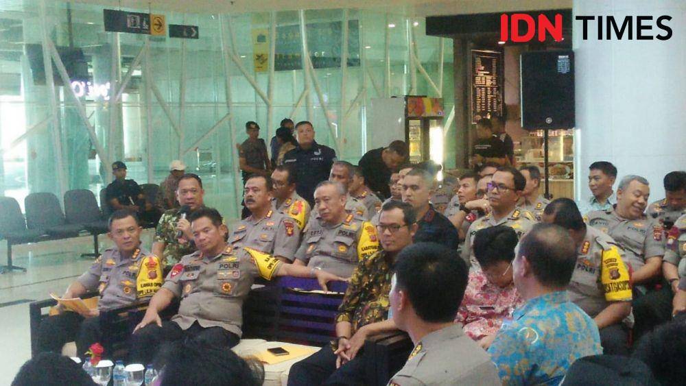 Jajaran Polda Kaltim menggelar rilis akhir tahun di Bandara SAMS Sepinggan, Jumat (27/12) siang. IDN Times/Surya Aditya