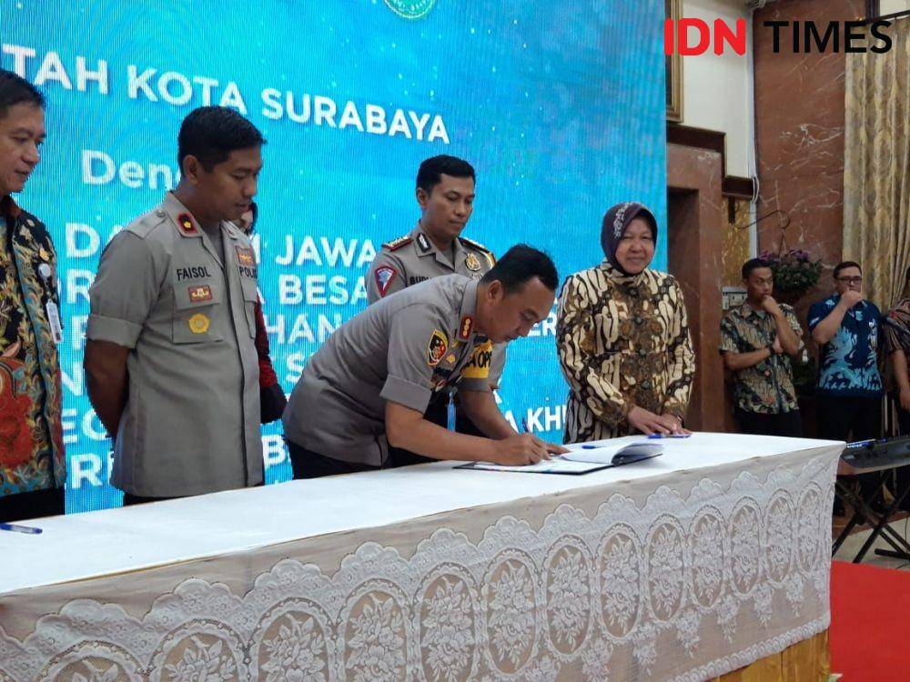 Penandatanganan nota kesepemahaman E-TLE Surabaya, Jumat (27/12). IDN Times/Fitria Madia