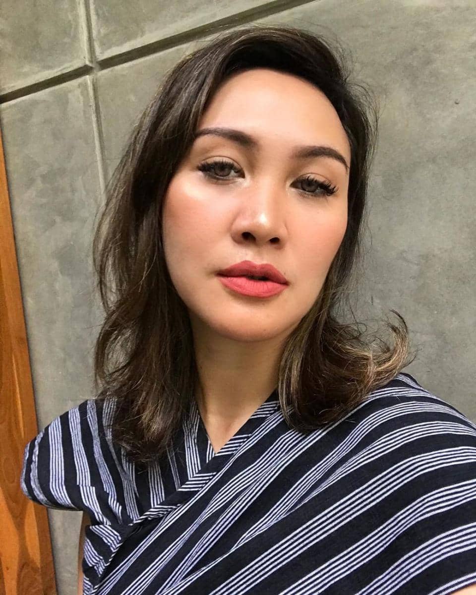 instagram.com/sabriakono