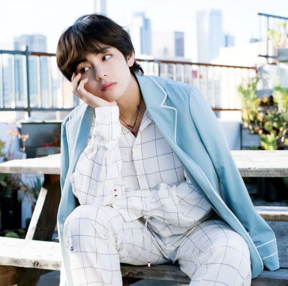 instagram.com/taeuniverse