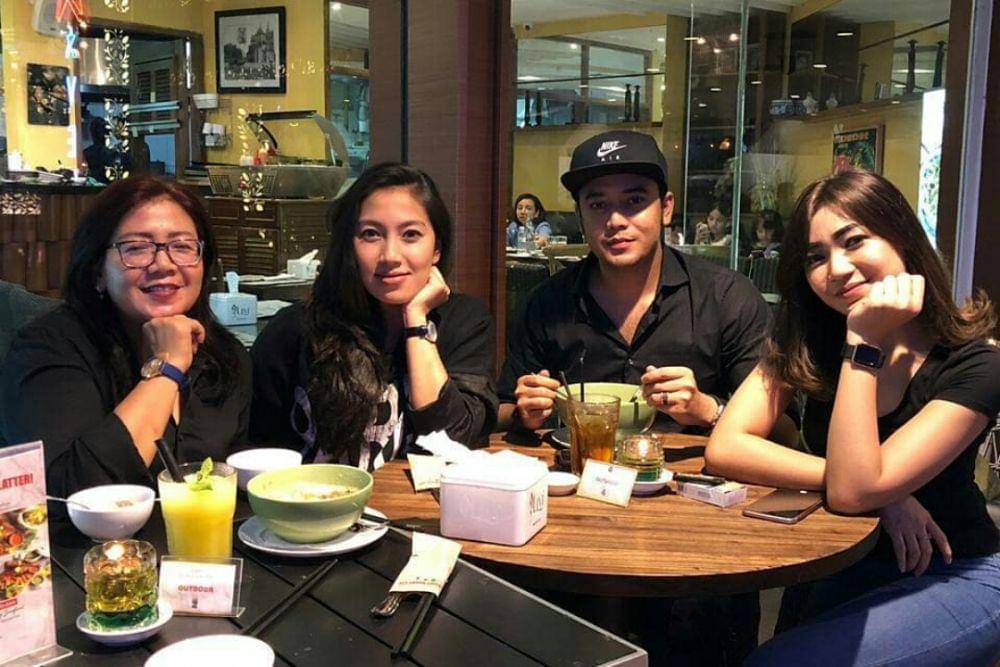 instagram.com/mamanna21