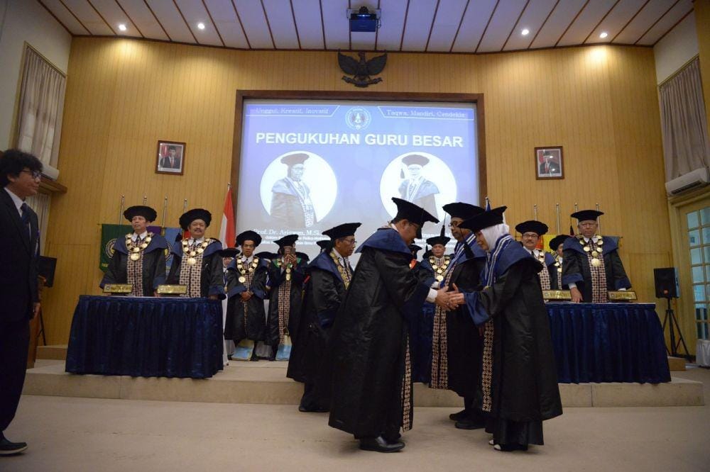 Pengukuhan Prof. Dr. Heri Retnawati, Guru Besar Universitas Negeri Yogyakarta (UNY). Dok. Humas UNY