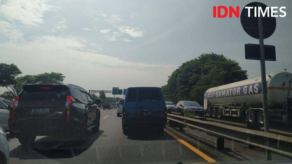 Kemacetan di tol Malang. IDN Times/Atirah Esa