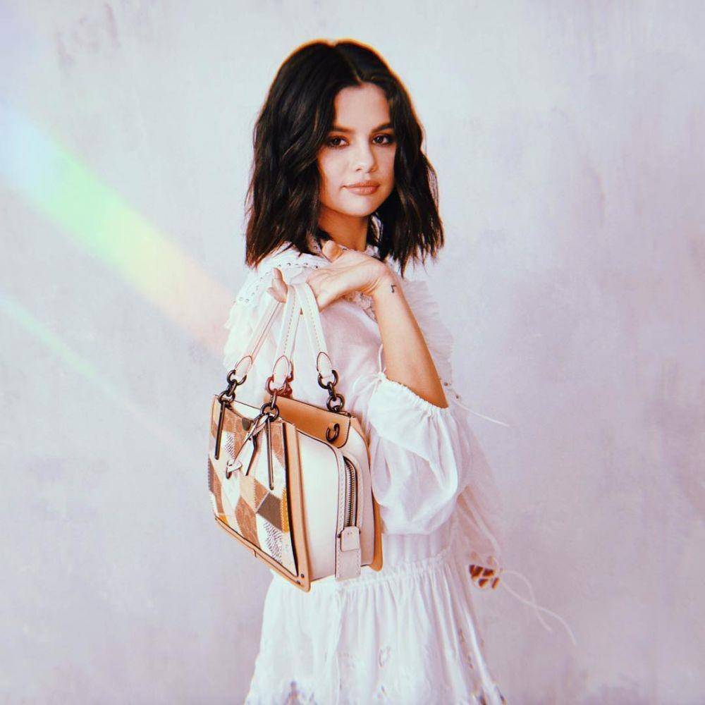 Instagram.com/selenagomez