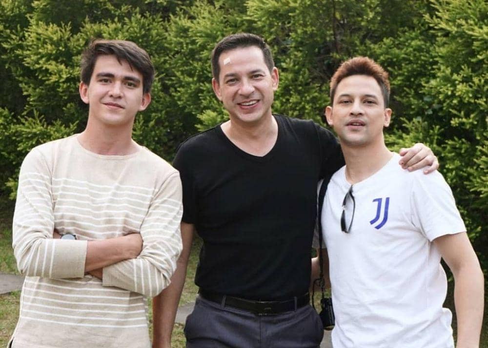 instagram.com/ariwibowo_official