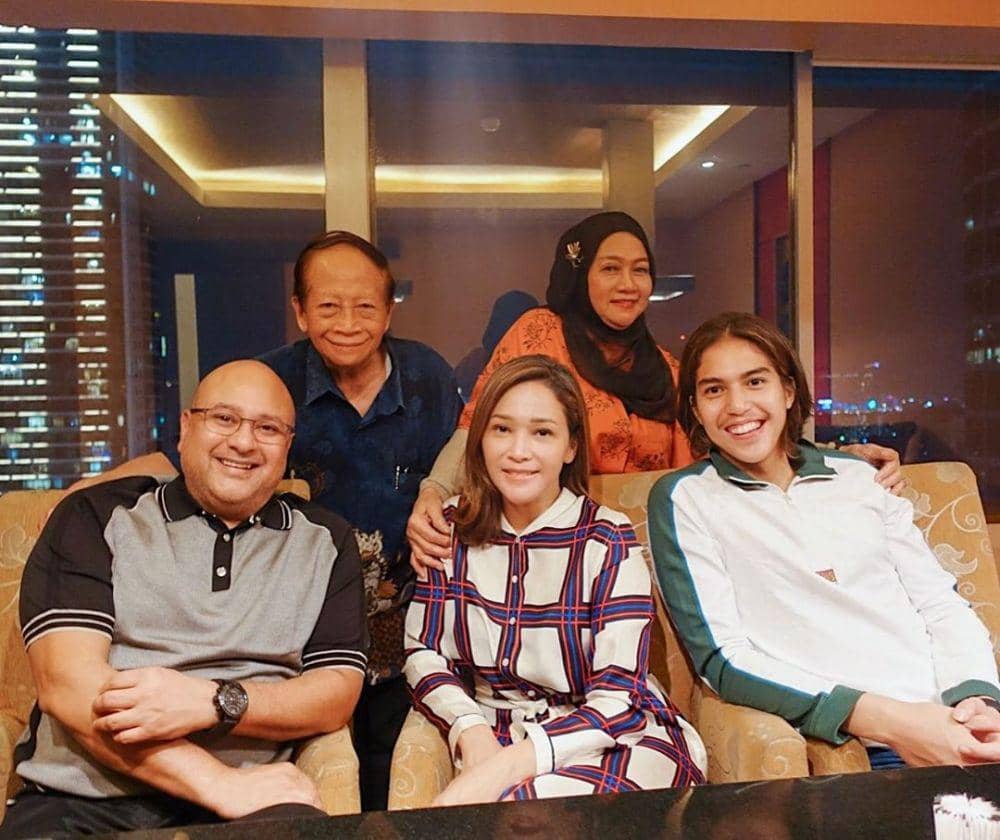 Instagram.com/elelrumi