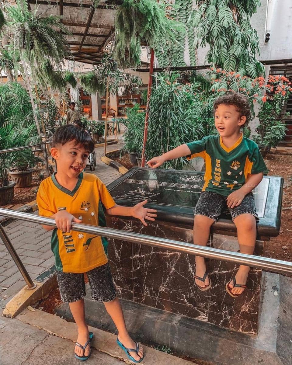 instagram.com/sysiio