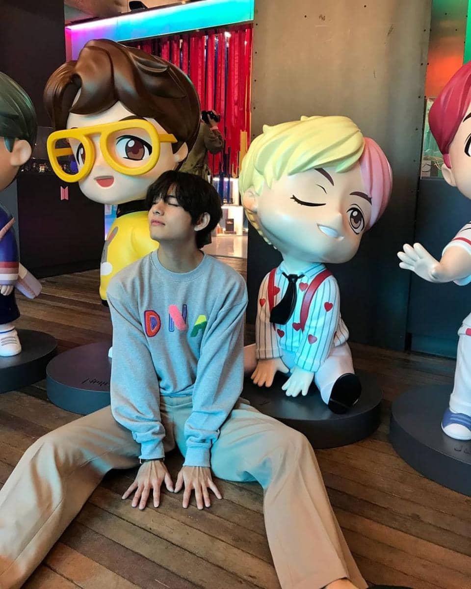 instagram.com/taehyung.bighitentertainment