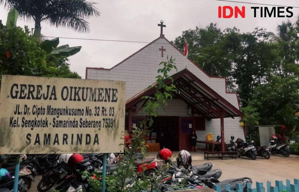 Keadaan Gereja Oikumene di Kelurahan Sengkotek, Loa Janan Ilir, Samarinda yang menjadi sasaran teror tiga tahun lalu (IDN Times/Yuda Almerio)