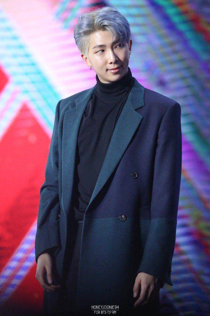 twitter.com/jeon_yunura1997