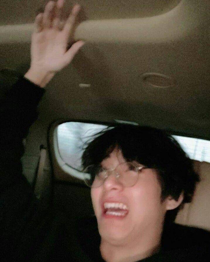 instagram.com/btsv_3095