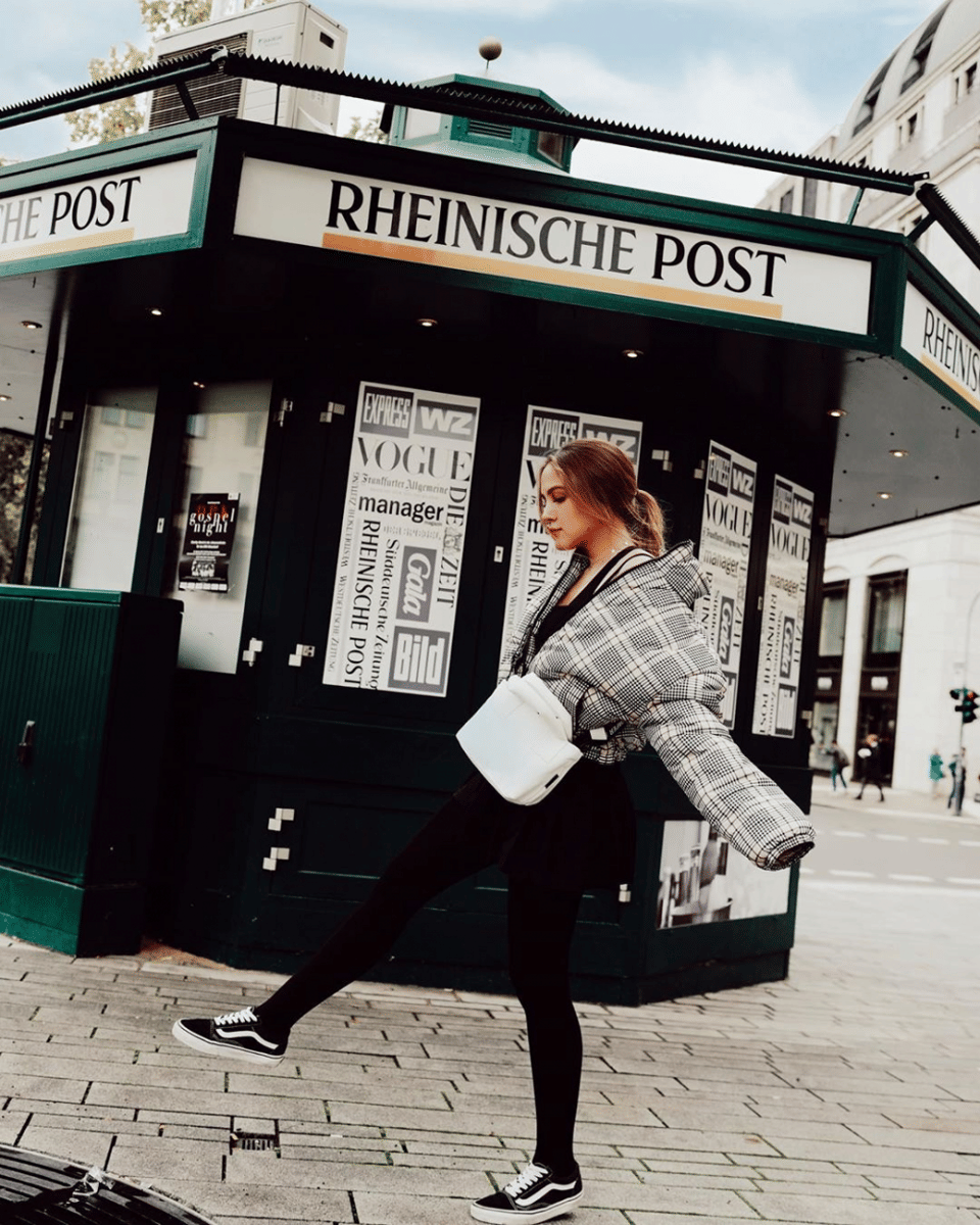 Instagram.com/paolatambunann