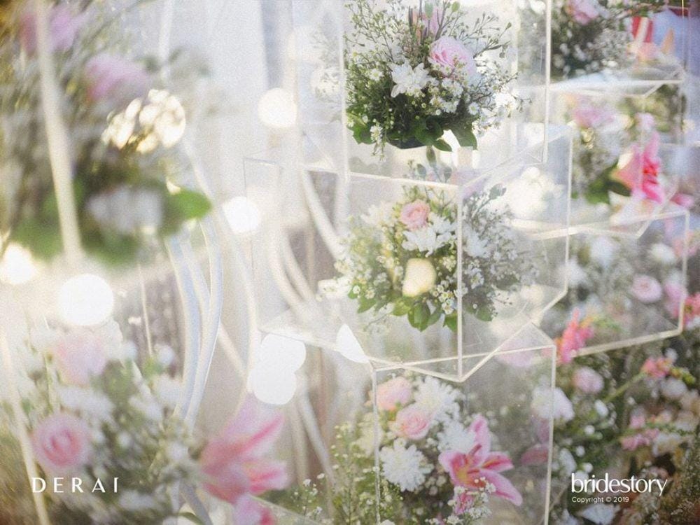 instagram.com/thebridestory