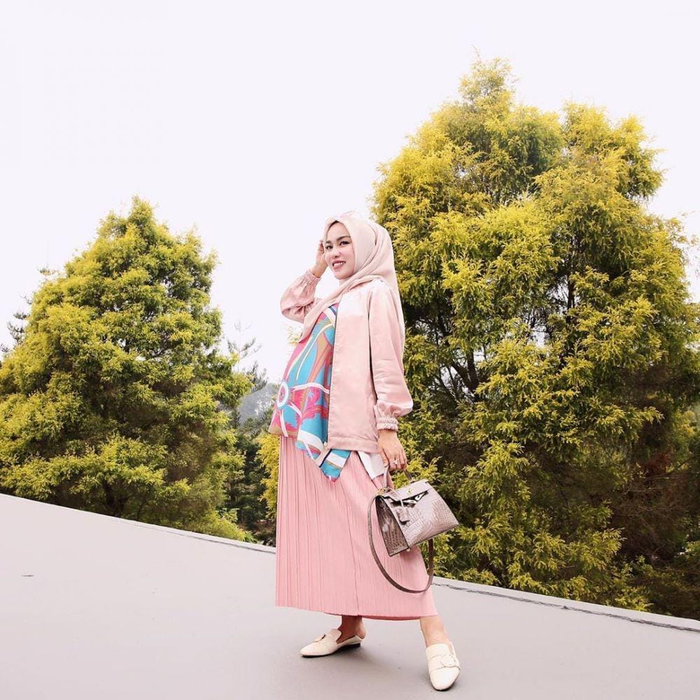 Instagram/medinazein