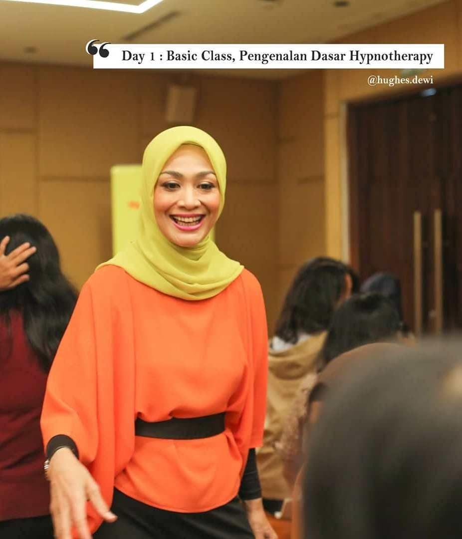 instagram.com/hughes.dewi