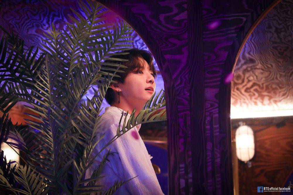 facebook.com/bangtan.official