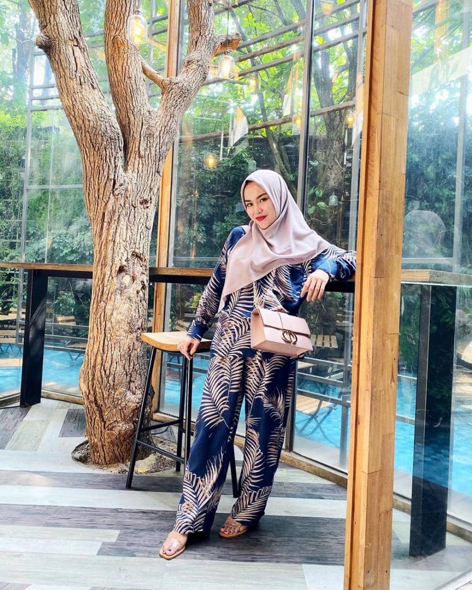 instagram.com/medinazein