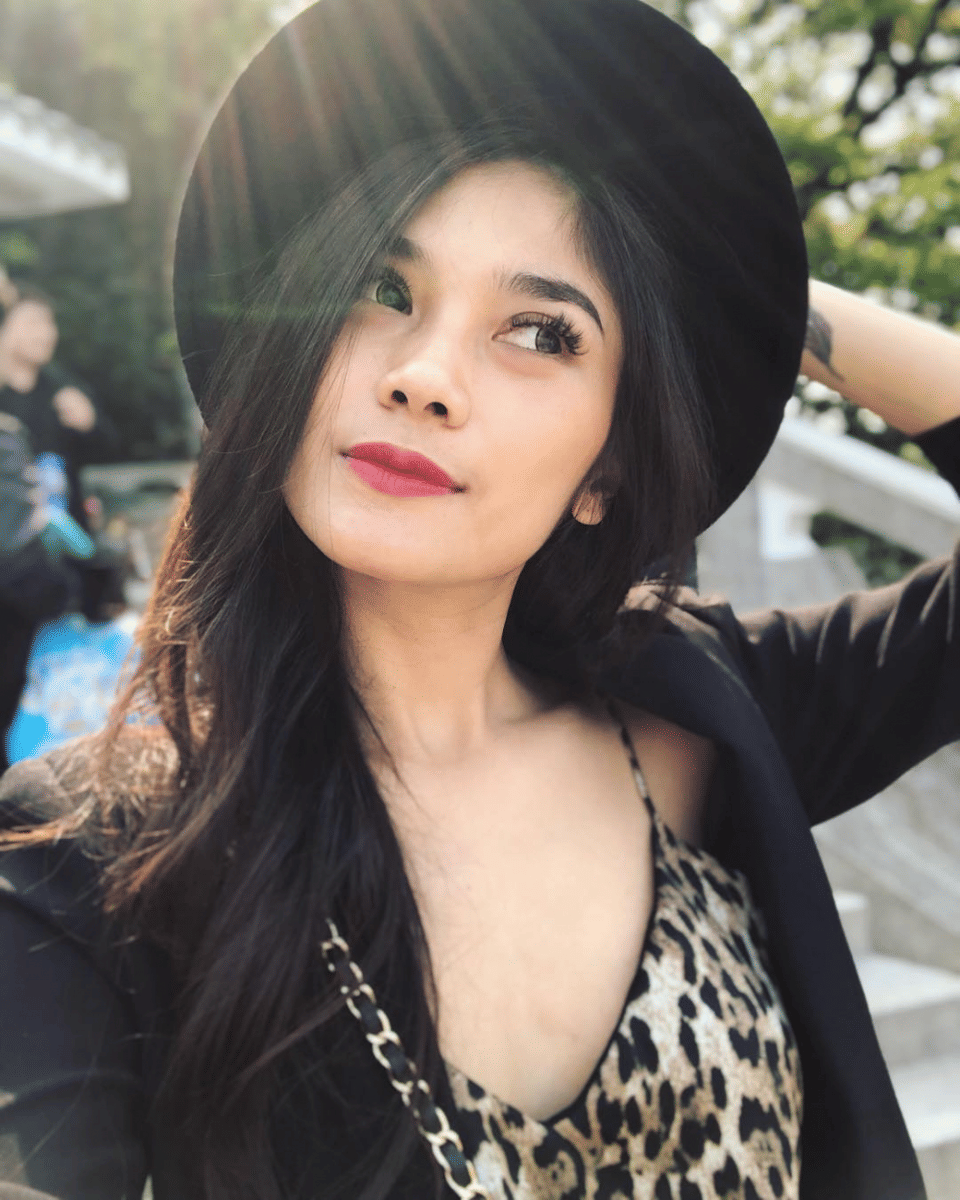 Instagram.com/garnetaharuni