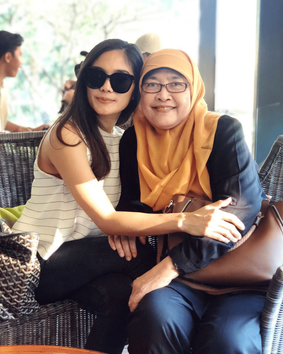 Instagram.com/garnetaharuni