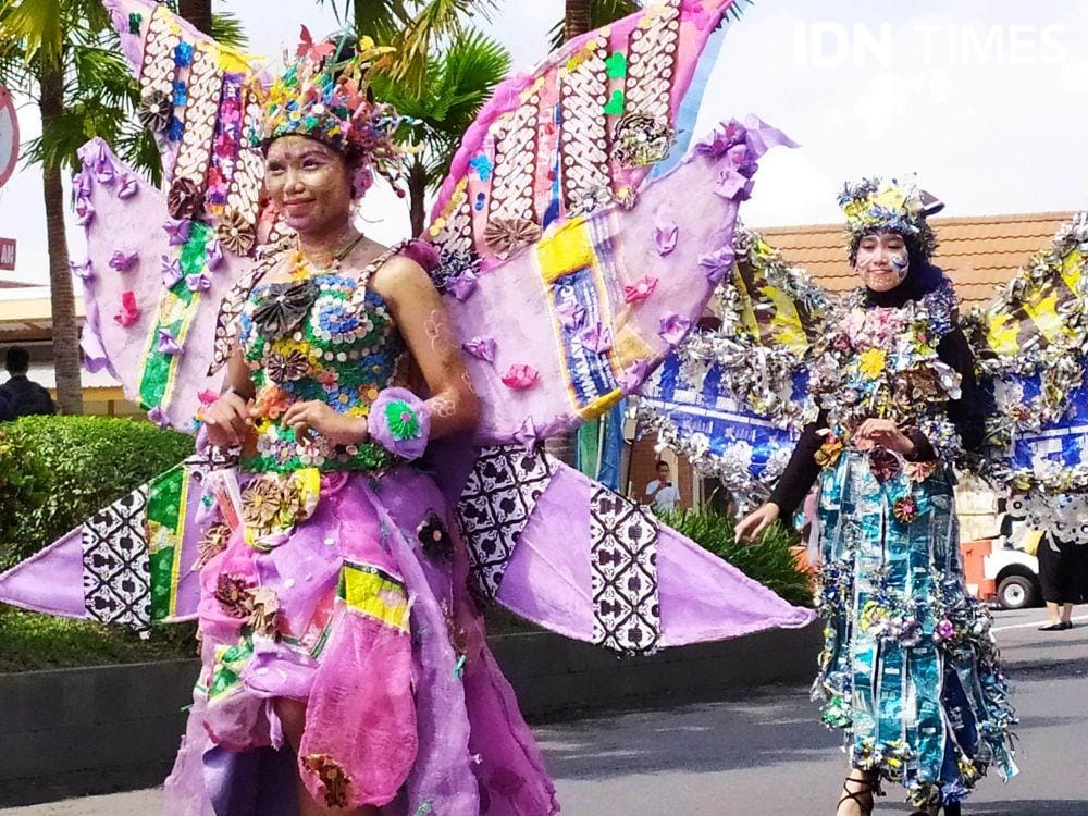 Kirab Kereta Kencana di Bandara Internasional Adisutjipto. IDN Times/Siti Umaiyah