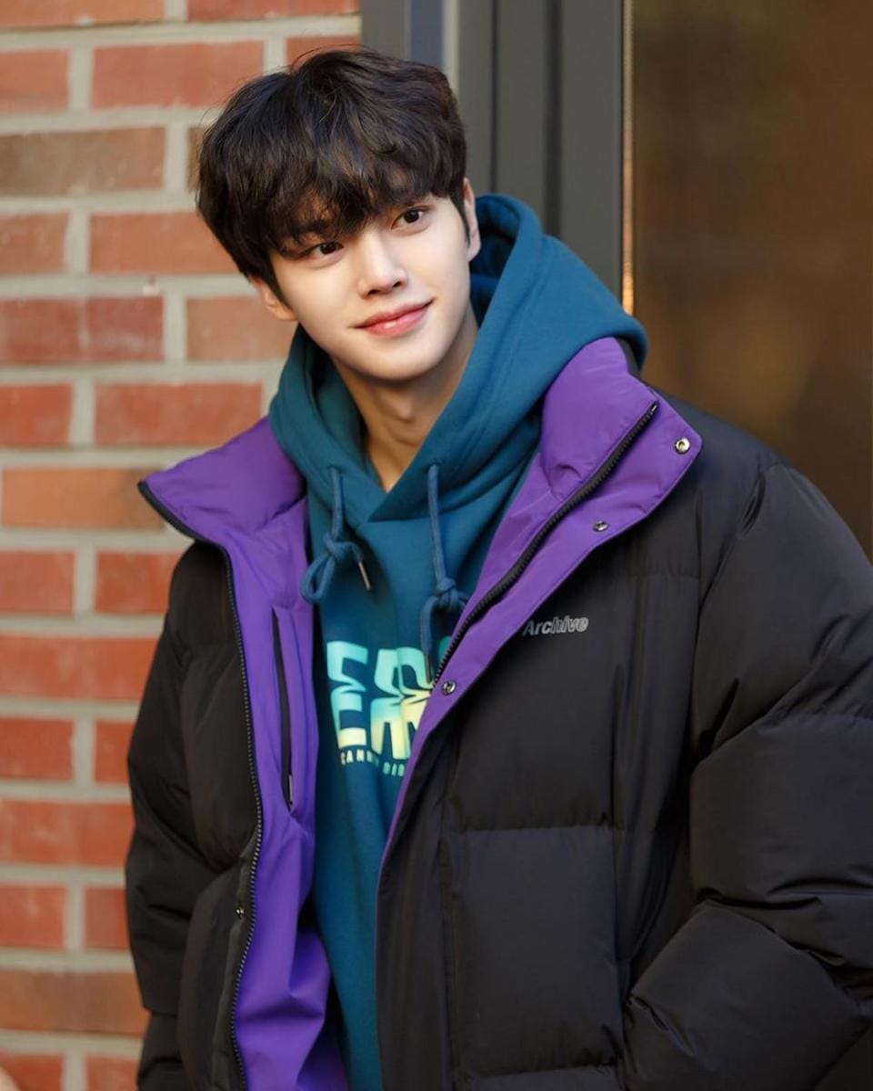 Instagram.com/songkang_b