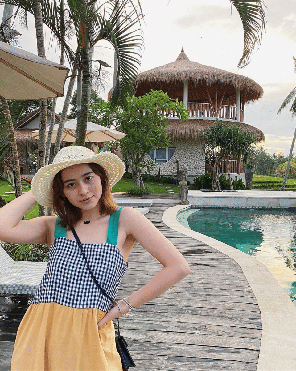 Instagram.com/laura_theux