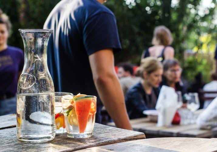 unsplash/ Louis Hansel