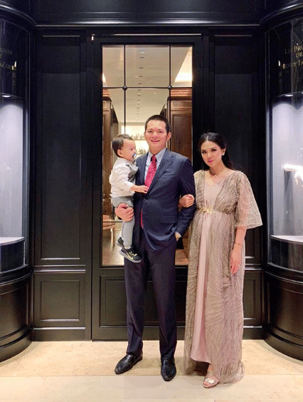 instagram.com/devinahermawan