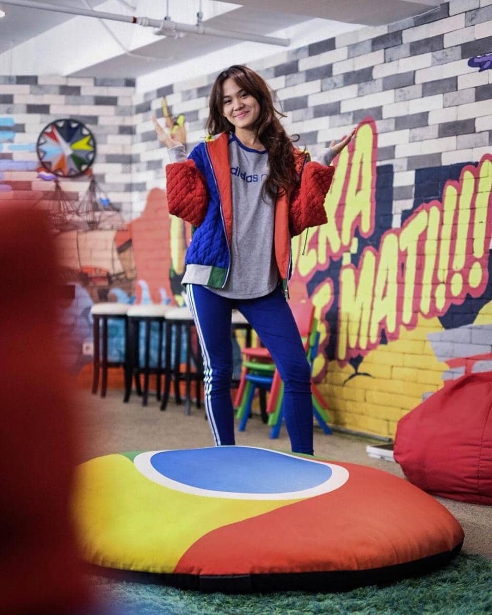 instagram.com/sherylsheinafia