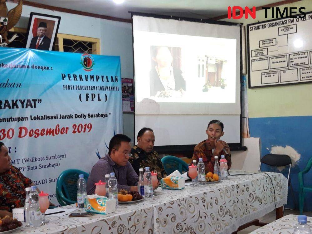 Suasana diskusi peringatan 5 tahun penutupan gang Dolly, Senin (30/12). IDN Times/Fitria Madia