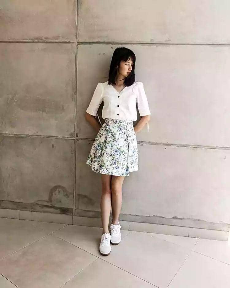 instagram.com/laurabas