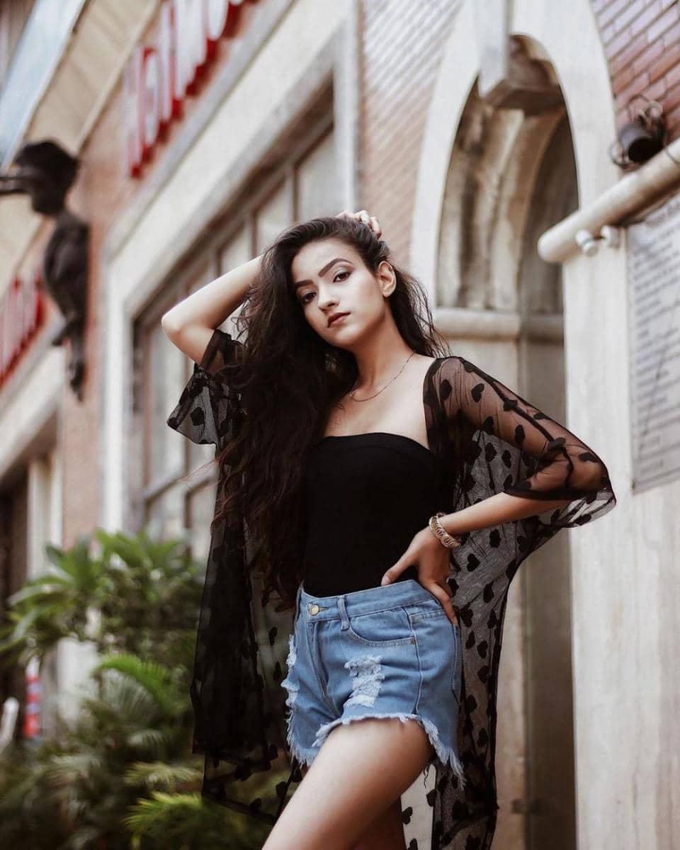 Instagram/nitikaa.sharmaa