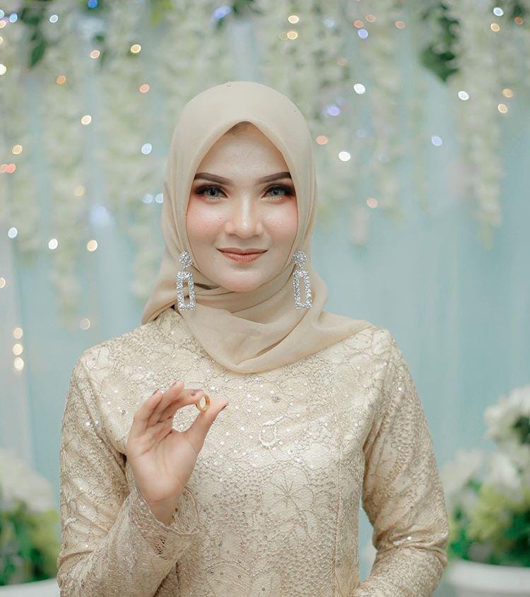 Sriwahyuni, calon istri Martunis "Ronaldo" atau Martunis Sarbini, anak angkat Cristiano Ronaldo (IDN Times/Dokumen Pribadi Martunis)