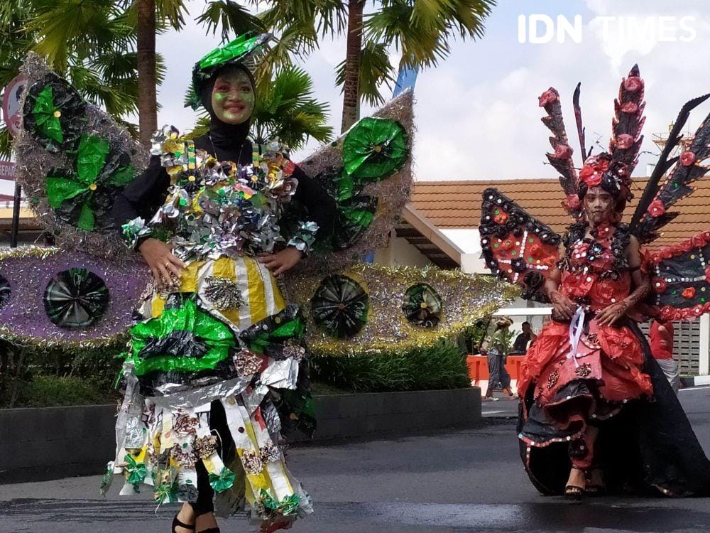 Kirab Kereta Kencana di Bandara Internasional Adisutjipto. IDN Times/Siti Umaiyah