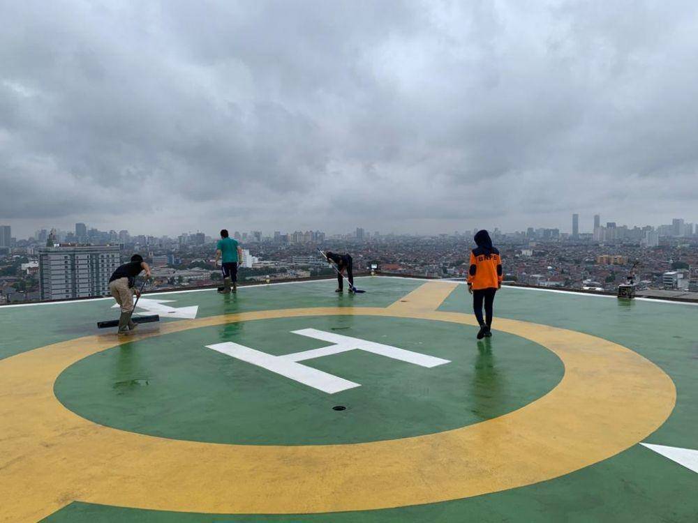 (Persiapan helikopter untuk tinjauan banjir) Humas BNPB