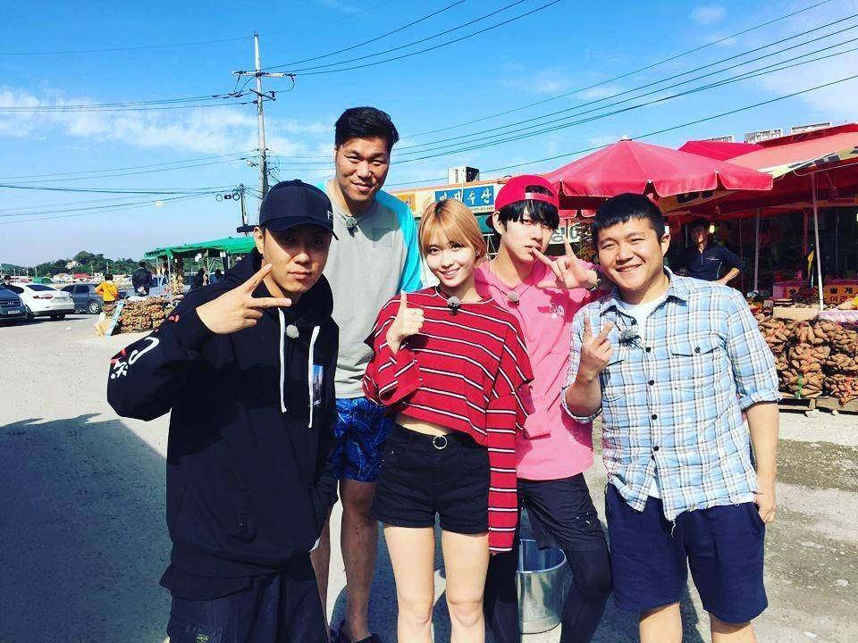 instagram.com/kimheenim
