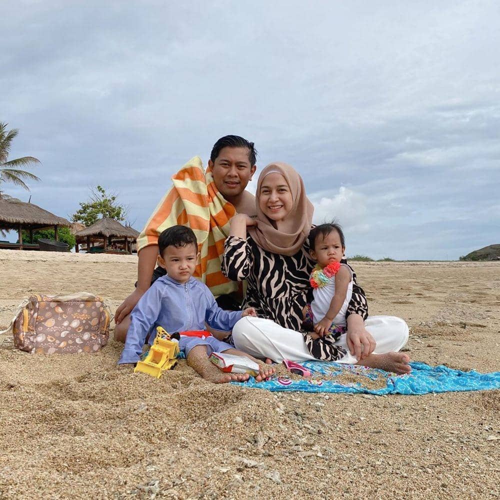 Instagram.com/ninazatulini22/