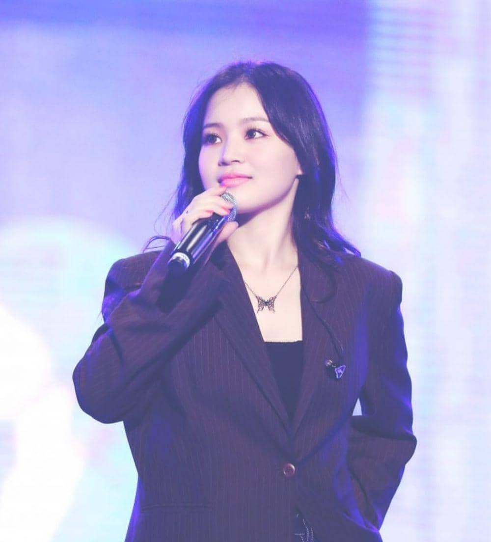 Instagram.com/leehi_hi