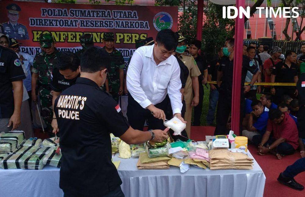 Barang bukti narkoba hasil tangkapan Polda Sumut dan Polresta Medan (IDN Times/Fadli Syahputra)