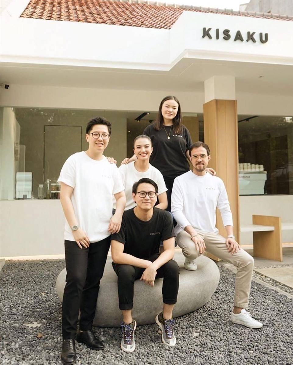 Rollin Shah adalah adik kandung Raline Shah (Instagram/ralineshah)