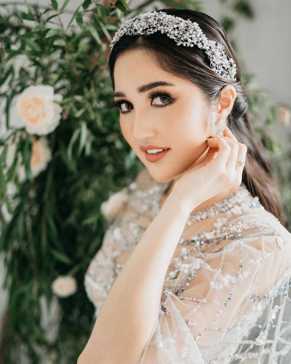 instagram.com/vinawijayantiofficial