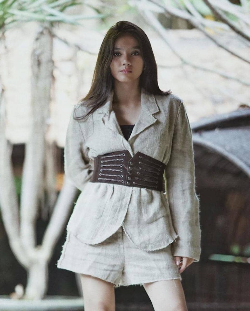 Instagram.com/afifahifah23