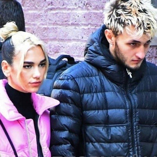 instagram.com/anwarhadid